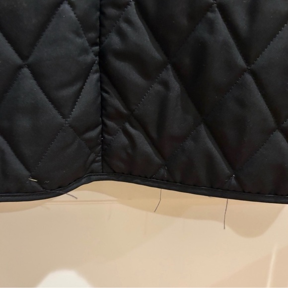 Women’s Black Quilted Jacket - Picture 6 of 6